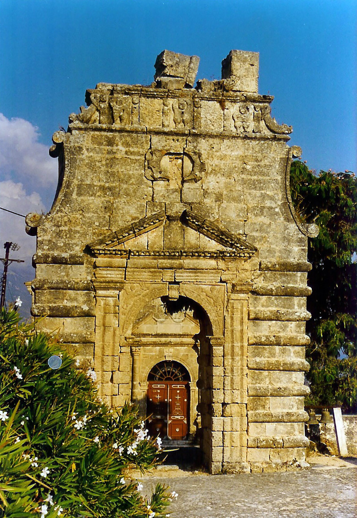 Evagelistria's belltower - Το καμπαναριό  της  Ευαγγελίστριας