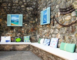 Seat corner in the garden  -  Καθιστική γωνιά της αυλής